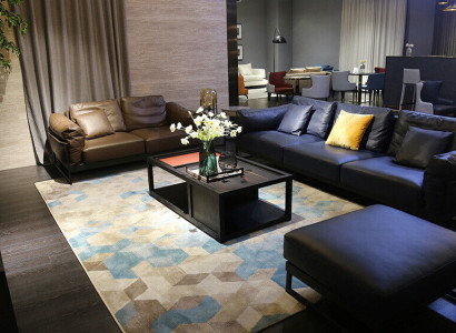 Exklusive Sofagarnitur 3+2 Sitzer Leder Hocker Polster Wohnzimmer Garnitur